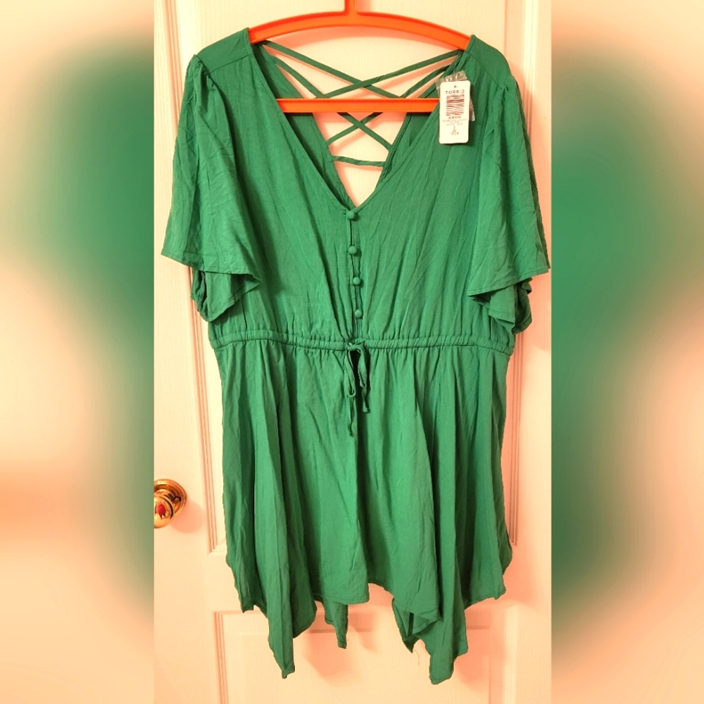 Torrid green short, 2X